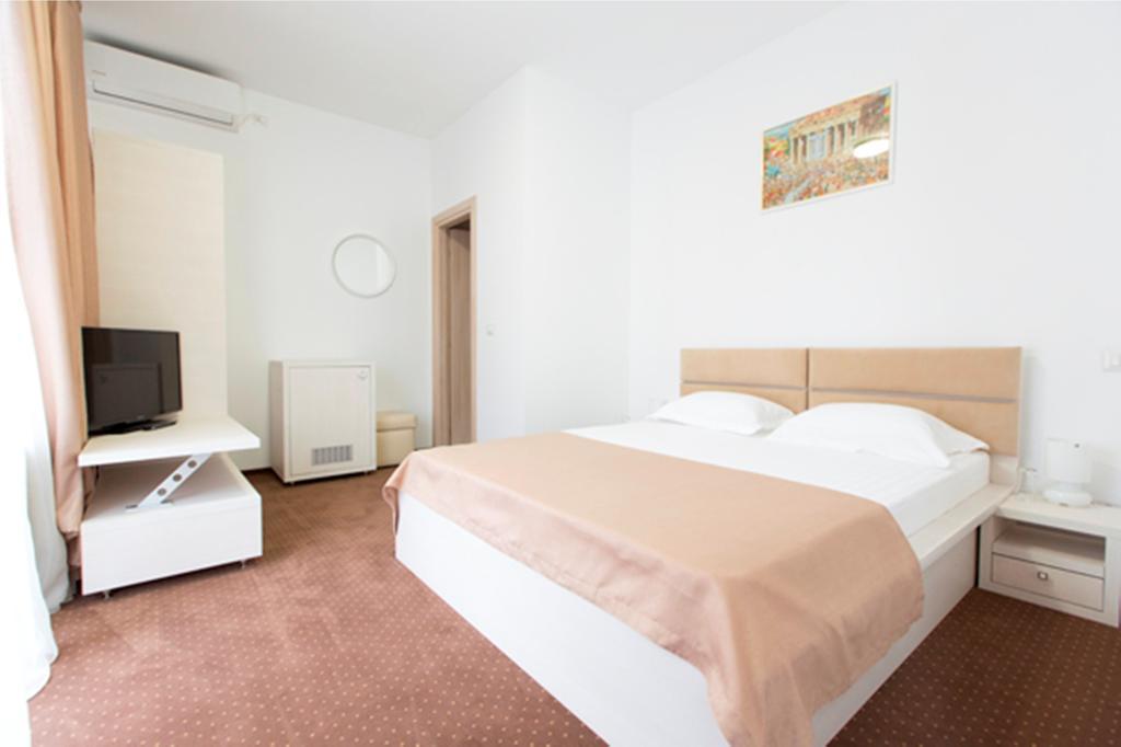 بوخارست Hotel Thomas المظهر الخارجي الصورة
