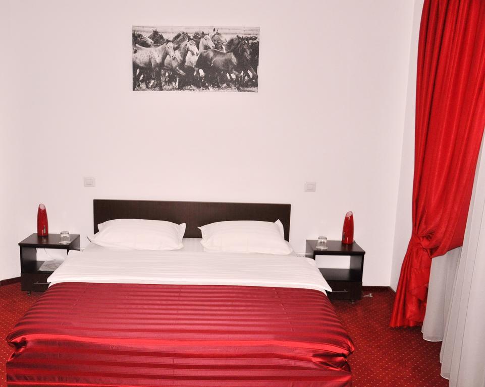 بوخارست Hotel Thomas المظهر الخارجي الصورة