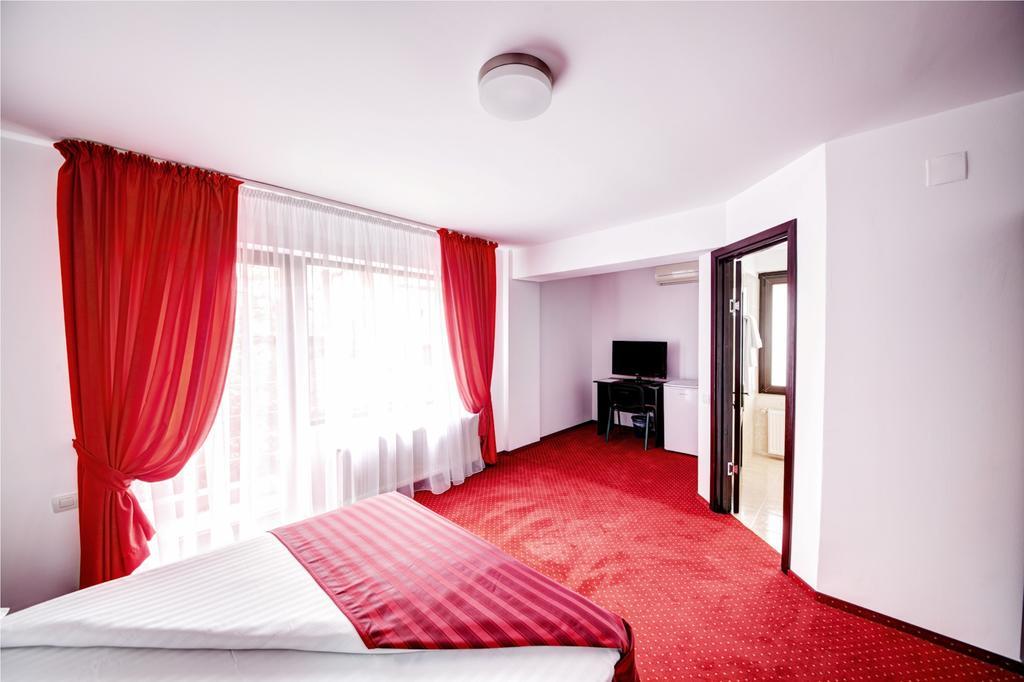 بوخارست Hotel Thomas المظهر الخارجي الصورة