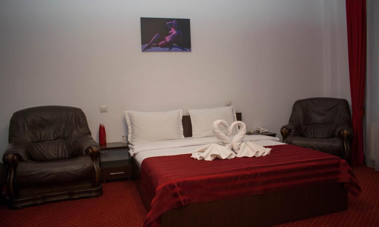 بوخارست Hotel Thomas المظهر الخارجي الصورة